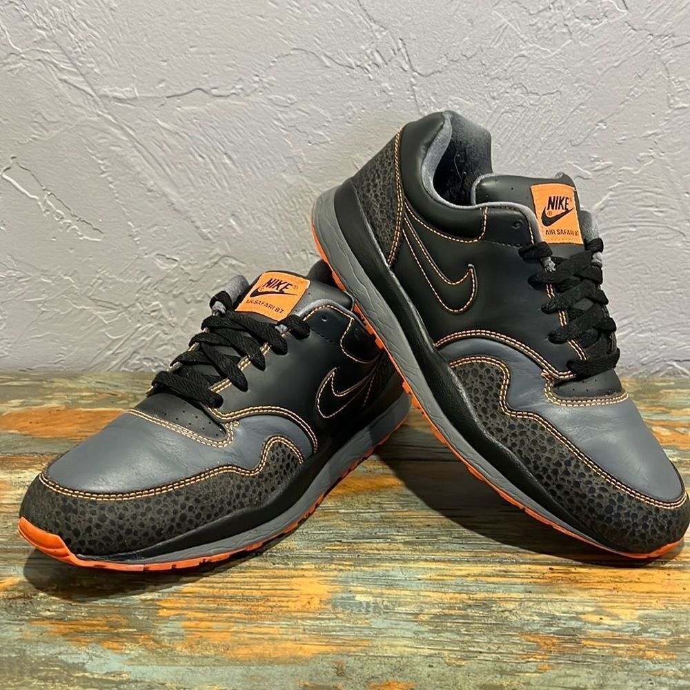 🔥 NIKE Air Safari 87 Retro Training/Running Shoes - Black/Gray/Orange -‎ Men Sz